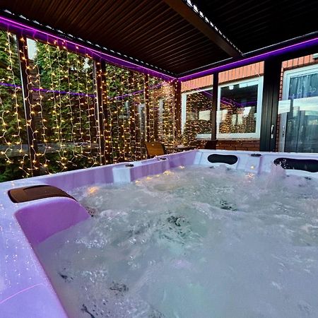 Apartament "Love Island" Jacuzzi Spa Z Duza Wanna Z Hydromasazem Dla Dwojga Hnězdno Exteriér fotografie