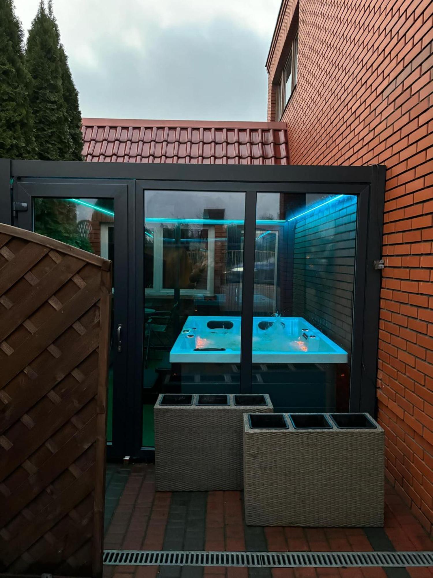 Apartament "Love Island" Jacuzzi Spa Z Duza Wanna Z Hydromasazem Dla Dwojga Hnězdno Exteriér fotografie