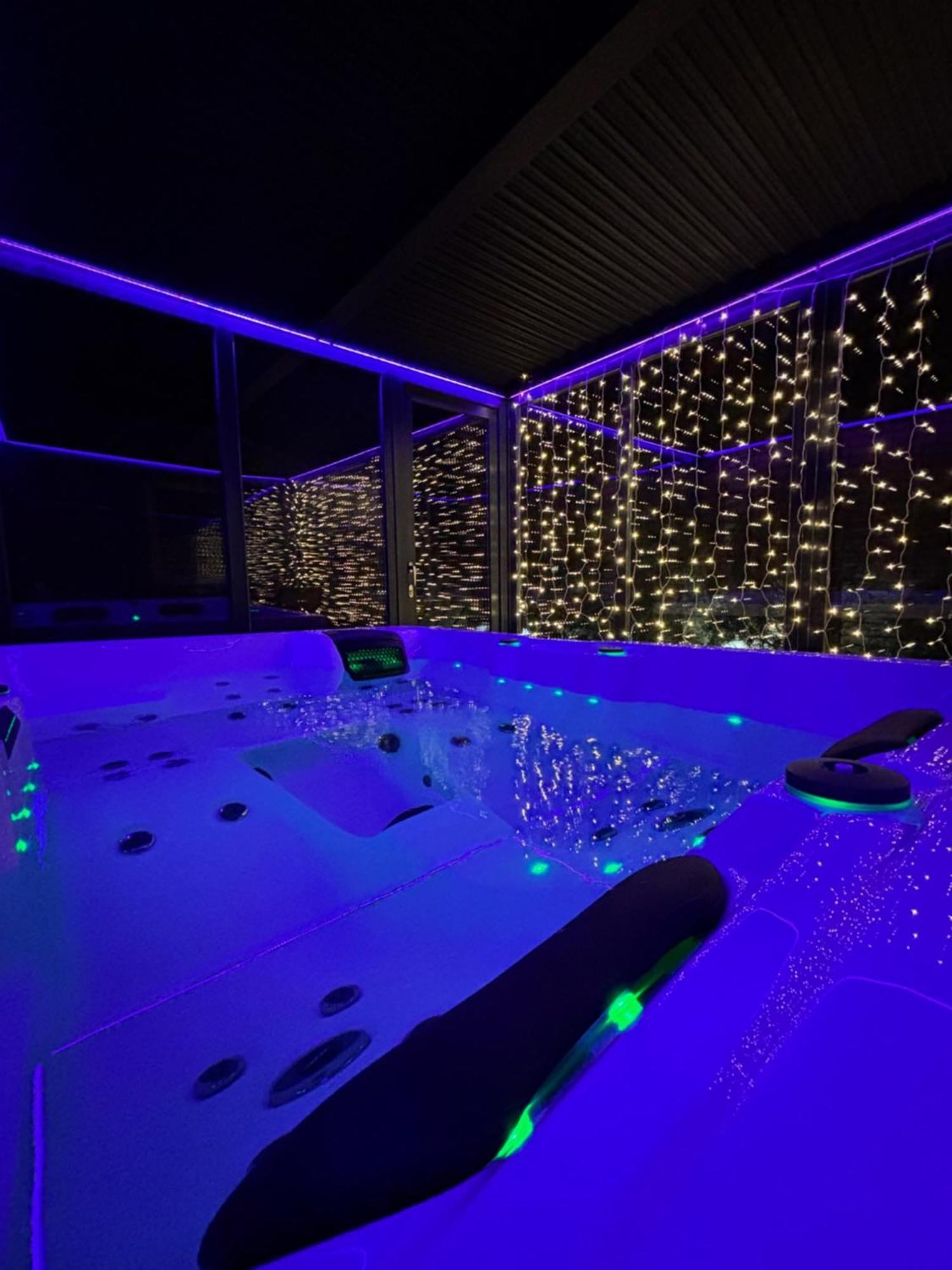 Apartament "Love Island" Jacuzzi Spa Z Duza Wanna Z Hydromasazem Dla Dwojga Hnězdno Exteriér fotografie