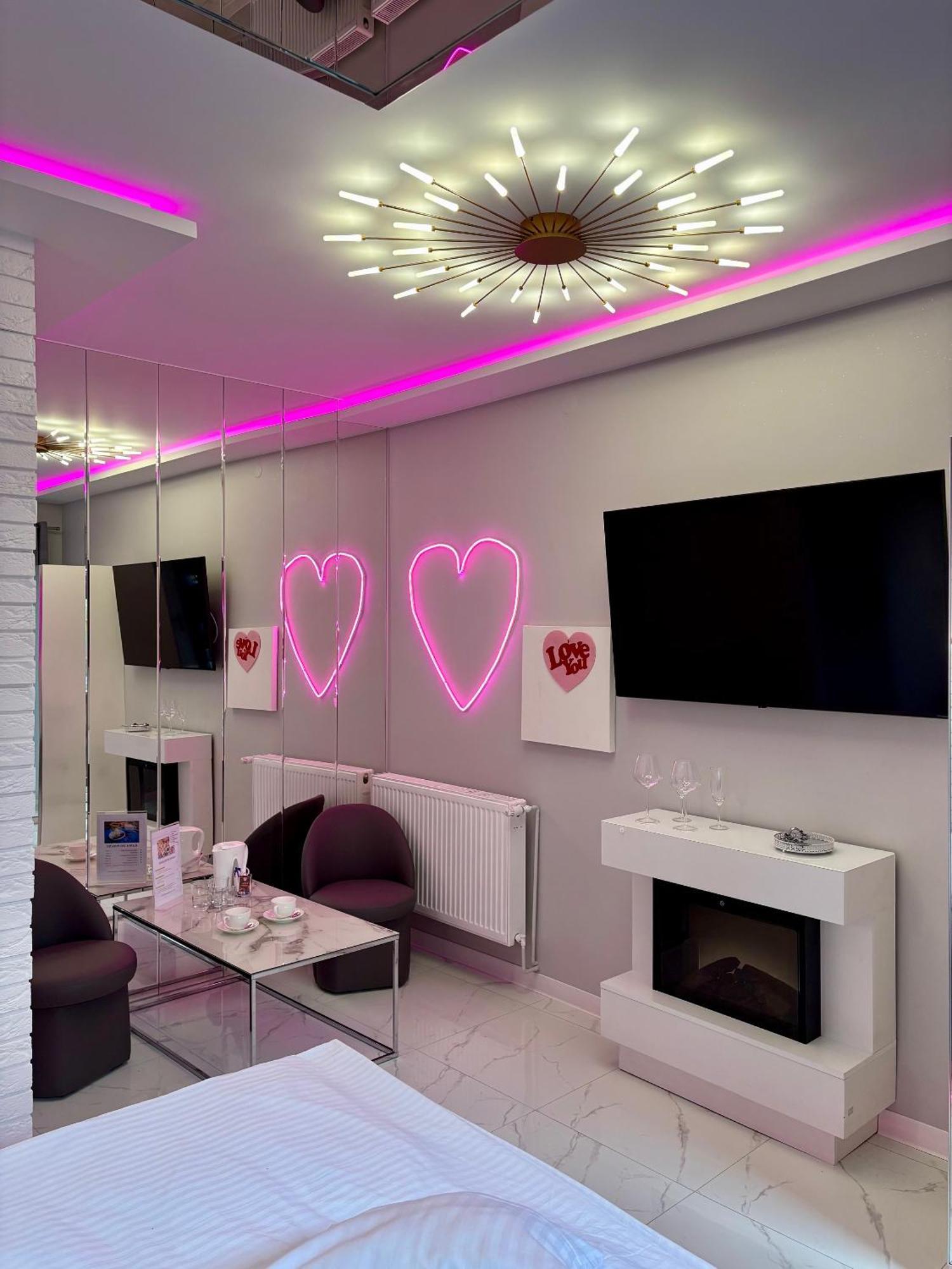 Apartament "Love Island" Jacuzzi Spa Z Duza Wanna Z Hydromasazem Dla Dwojga Hnězdno Exteriér fotografie